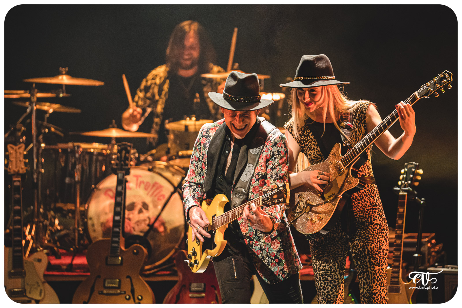 L'HISTOIRE DU ROCK EN 13 GUITARES